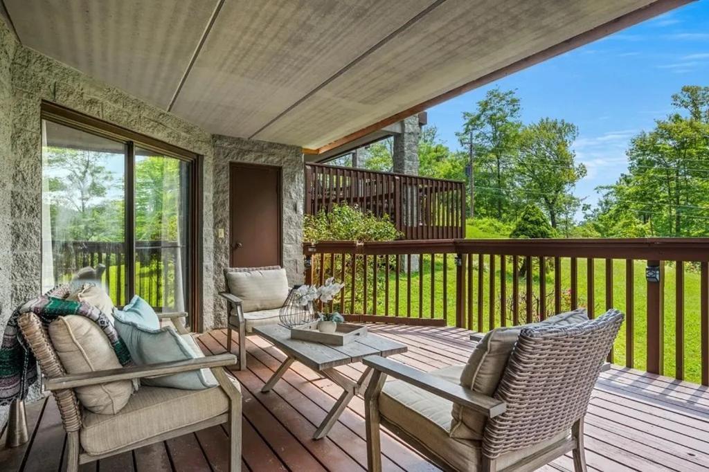 Views & Fireplace - Minutes To Gburg And Ober - Condo Gatlinburg Exteriér fotografie