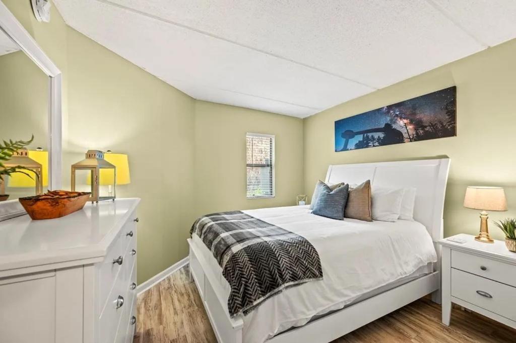 Views & Fireplace - Minutes To Gburg And Ober - Condo Gatlinburg Exteriér fotografie